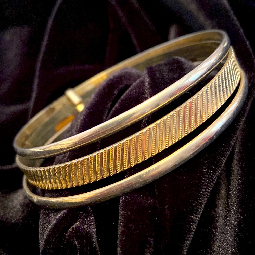 Silver and gold tone bangle bracelet vintage